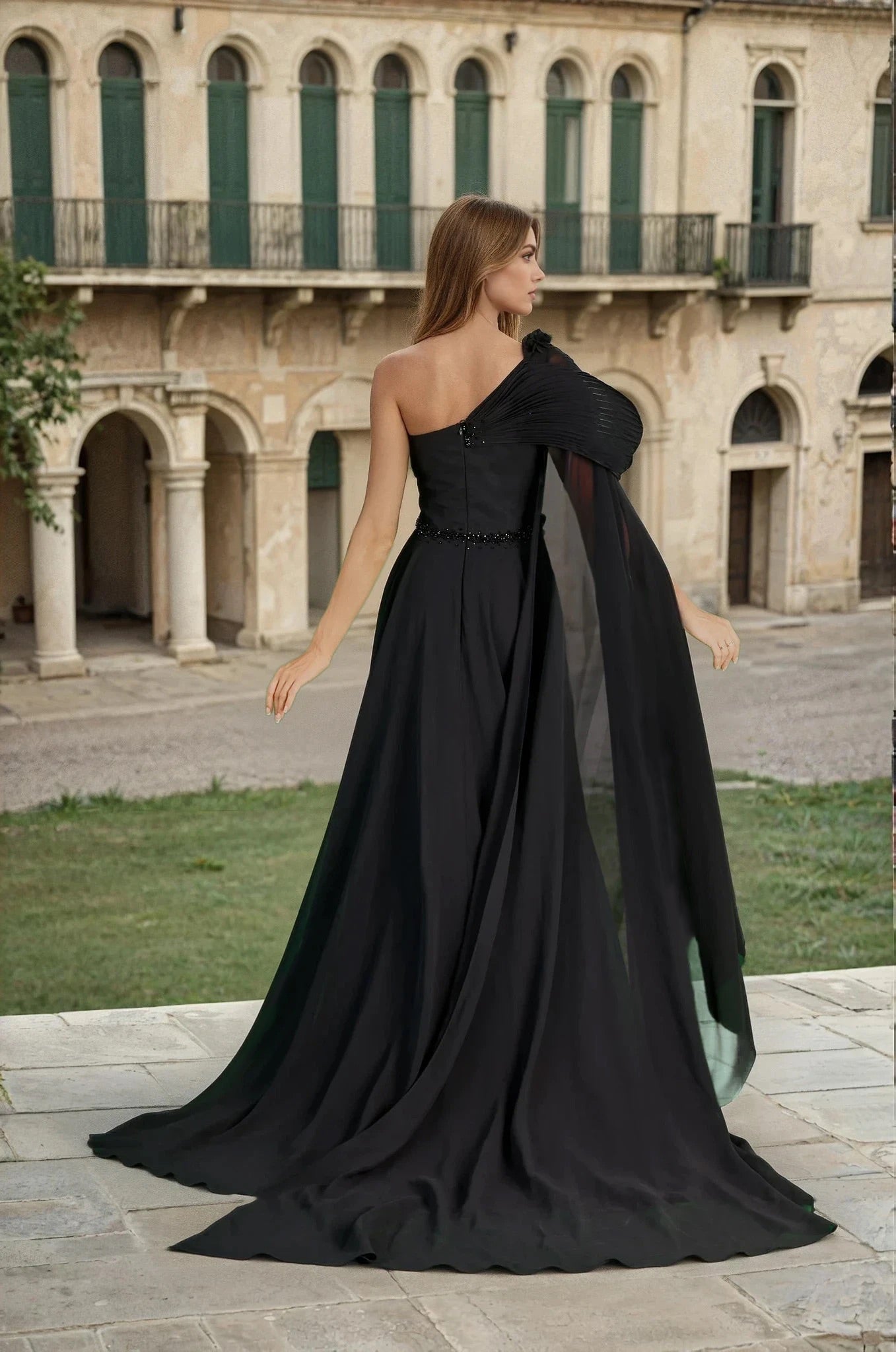 Luxury Couture Sculpted Shoulder Black Dress Wholesale