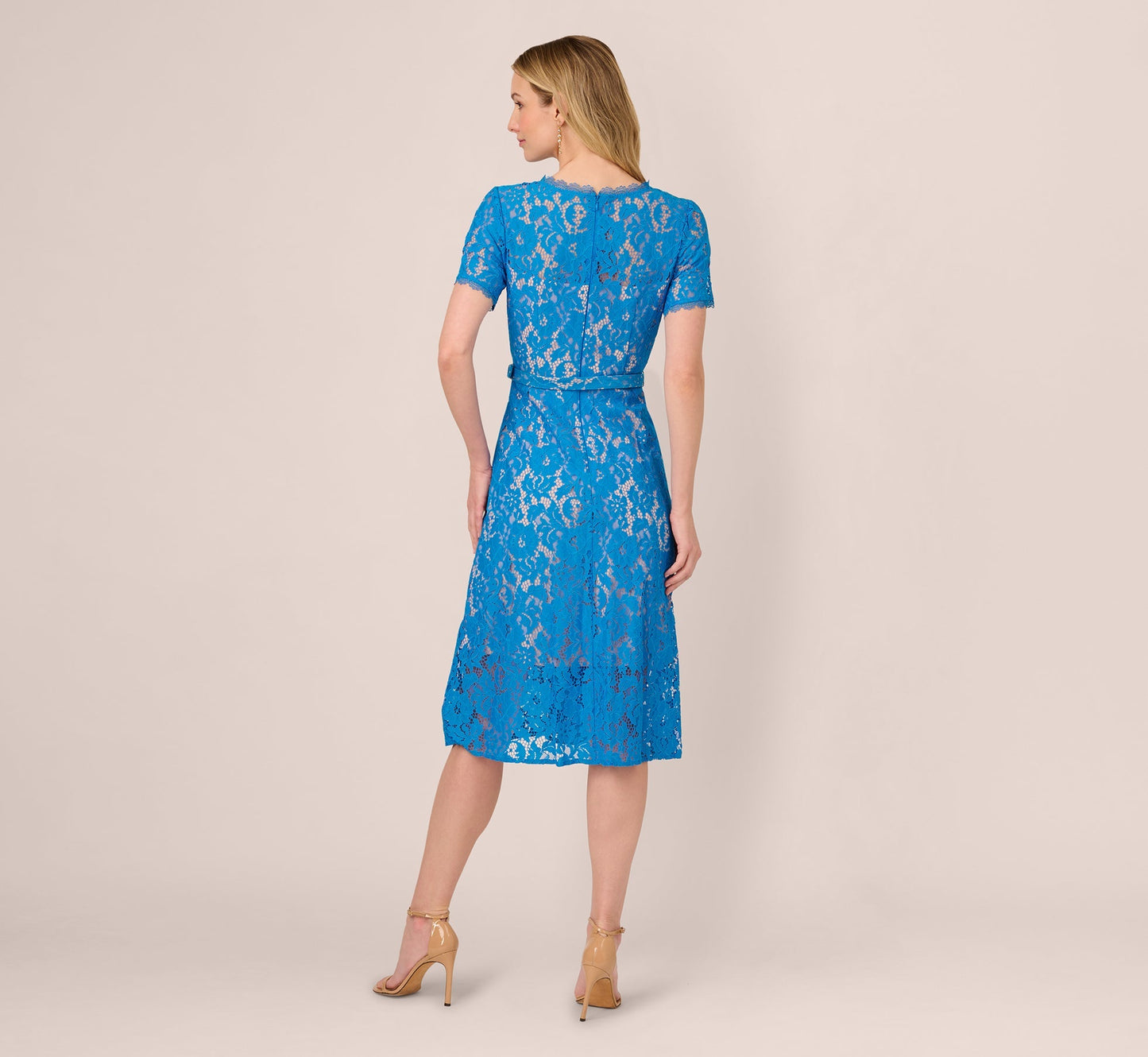 Scoop Neck Knee-Length Lace Gown with Belted Waist Cocktail Dress Adrianna Papell AP1D105764