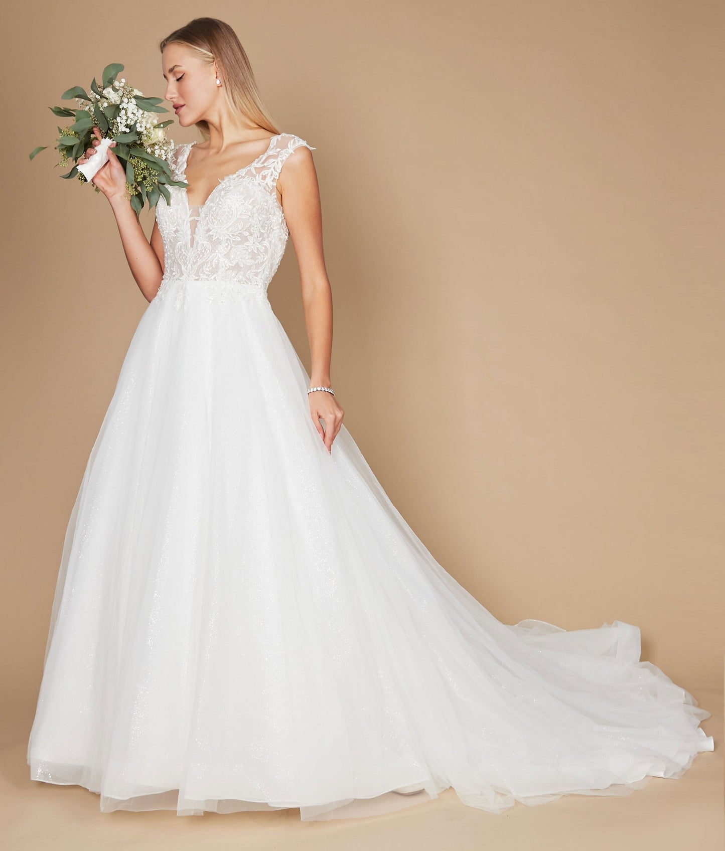 Long Cap Sleeve Lace Wedding Dress Wholesale