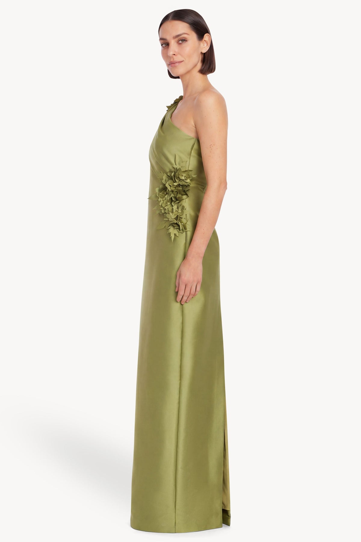 Badgley Mischka One-Shoulder Floral Applique Column Gown EG5176 Wholesale