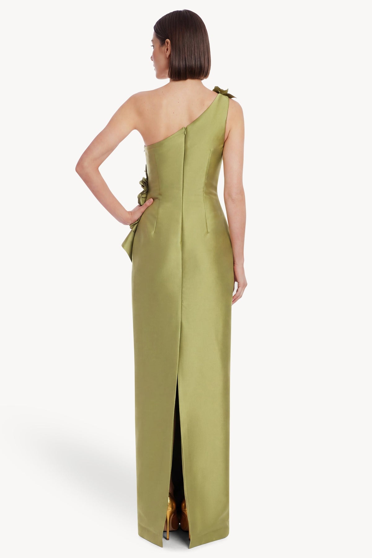 Badgley Mischka One-Shoulder Floral Applique Column Gown EG5176 Wholesale