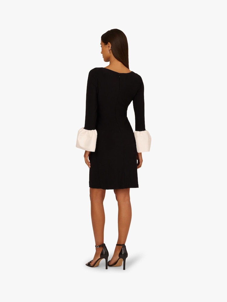 Bateau Knee-Length Jersey Cocktail Sheath/Column Adrianna Papell AP1D106098