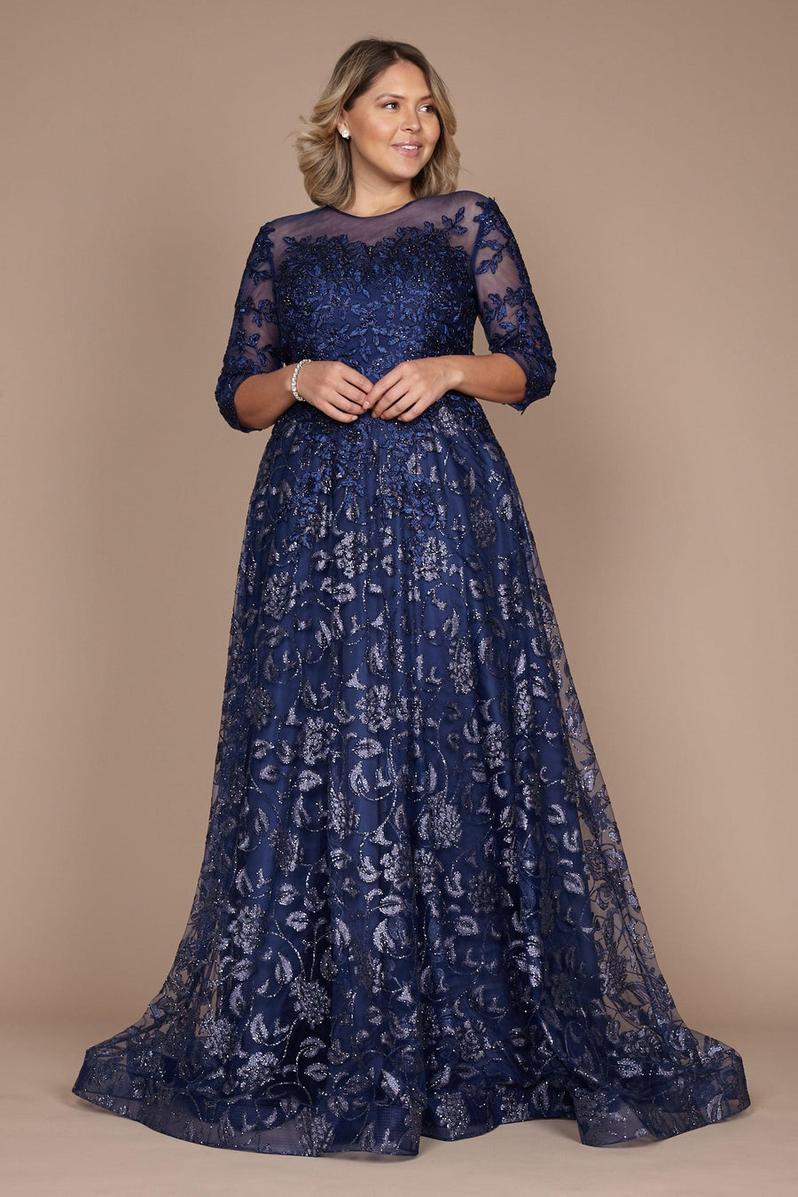 Long Formal Lace Evening Dress Wholesale